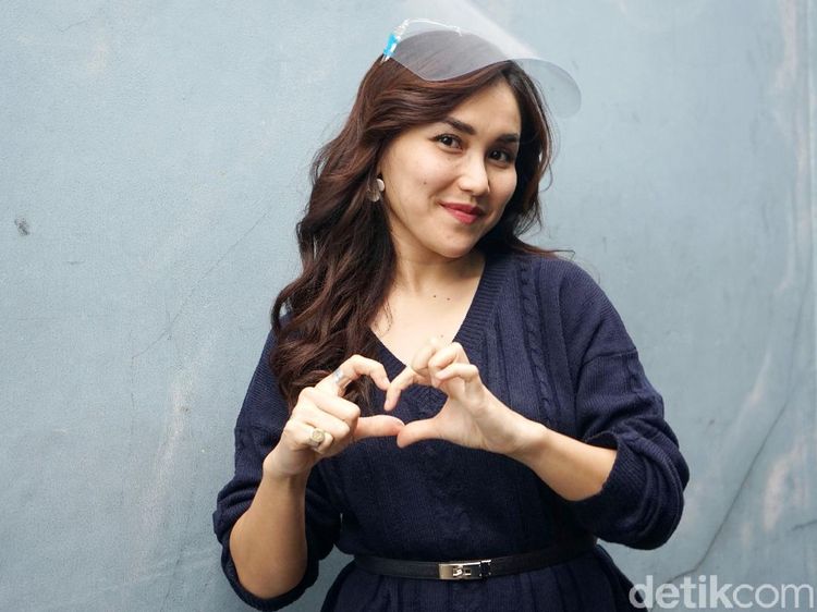 Ayu Ting Ting Viral Lagi, Usai Akang Kendang Kini Soal Matematika