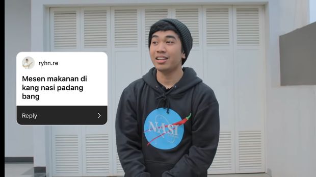 beli nasi padang sambil nge-rap