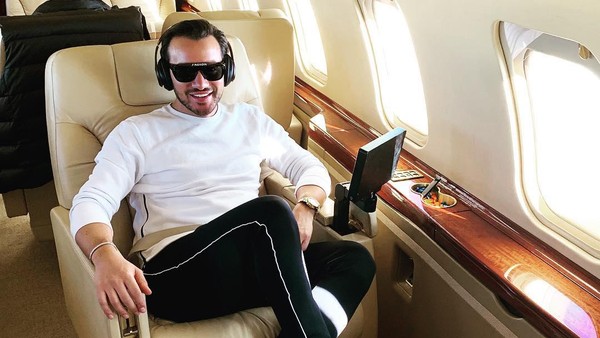 10 Foto Emir Bahadir, Crazy Rich Ganteng Turki dengan Kekayaan Rp 44 M