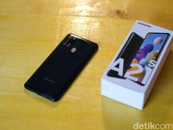 Unboxing Galaxy A21s, Menggoda di Harga Rp 2 Jutaan