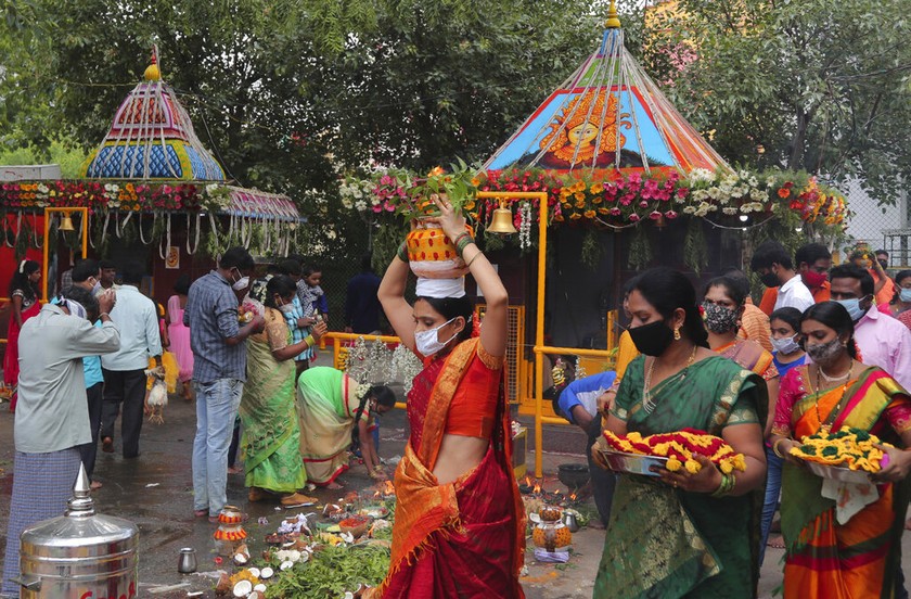 Tsunami COVID-19 di India