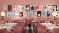 Kafe berwarna pink dengan dekorasi berupa sketsa artistik bisa ditemui di The Gallery at Sketch. Biasanya tempatnya selalu dipenuhi oleh anak-anak milenial. Foto: Londonist