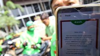 Penggalangan dana dari masyarakat yang berlangsung sejak tanggal 14 April sampai dengan 30 Juni 2020 itu disalurkan dalam bentuk pulsa kepada puluhan ribu mitra driver dan UMKM GoFood di dalam ekosistem Gojek.