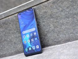 Digoda Dua Warna Oppo Reno4