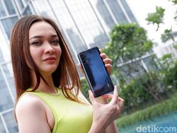 Digoda Dua Warna Oppo Reno4