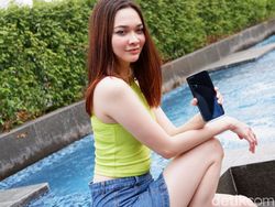 Digoda Dua Warna Oppo Reno4