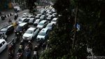 PSBB DKI Diperpanjang, Jalan Basuki Rachmat Tetap Macet