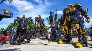 Foto: Logam Bekas yang Disulap Jadi Robot