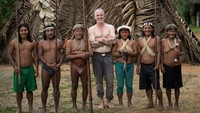 Dalam catatan sejarah, suku Huaorani tercatat tak pernah kalah. Ditambah, senjata utamanya adalah sumpit racun sepanjang 2 meter. (BBC)