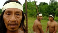 Suku Huaorani menempati wilayah di pedalaman hutan Amazon di sebelah timur Ekuador. (BBC)