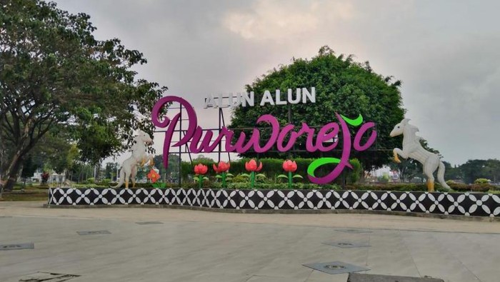 Alun-Alun Purworejo