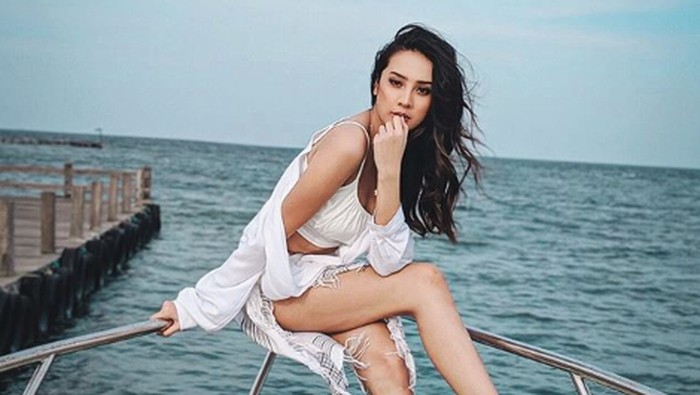 Anya Geraldine