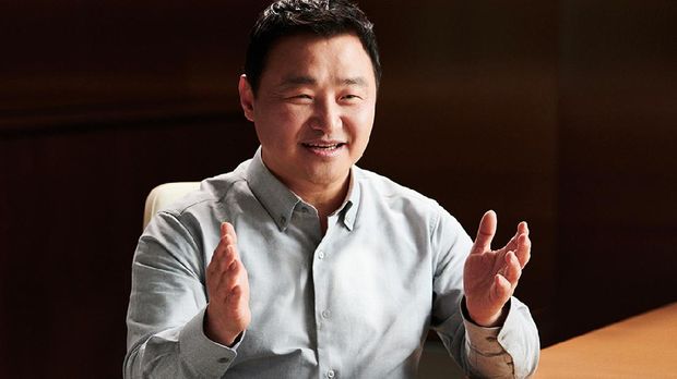 Dr. TM Roh, President & Head of Mobile Communications Business, Samsung Electronics