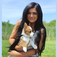 Setelah mencari tahu dan melihat foto-foto Kylie Jenner barulah Gabriella menyadari bahwa apa yang dikatakan oleh orang-orang mengenai parasnya yang mirip dengan bintang Keeping Up with Kardashian itu memanglah benar. Foto: Instagram @gabywaters23