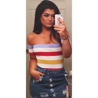 Saat ini Gabriella mengaku telah menghabiskan uang sekitar Rp 89 juta untuk membeli riasan wajah dari lini kosmetik milik Kylie Jenner. Dia memiliki 27 lip kits yang bisa membuat bibirnya terlihat lebih tebal dan penuh seperti bibir ala Kylie Jenner. Foto: Instagram @gabywaters23