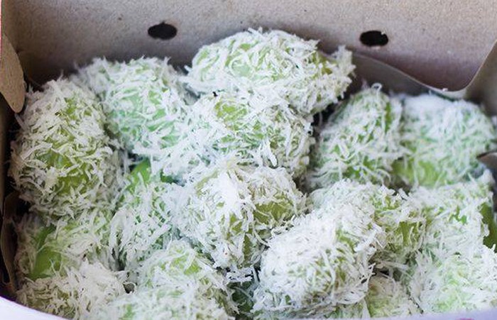 klepon gianyar terenak di dunia