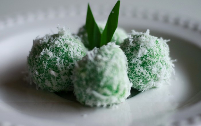 Kue Klepon disebut jajanan tak islami