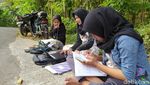 Mahasiswi di Magelang Masih Kesulitan Sinyal untuk Belajar