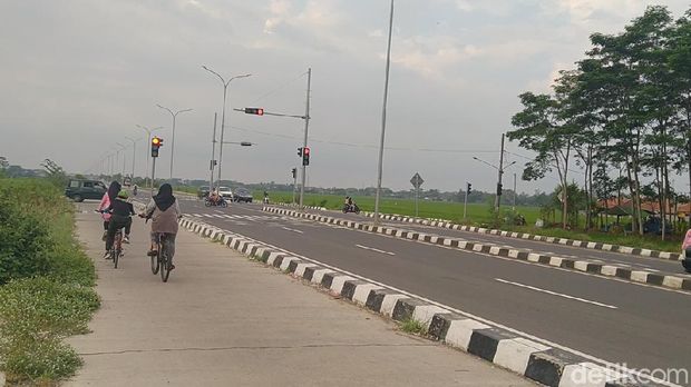 Lokasi exit tol Setono tempat emak-emak joget TikTok