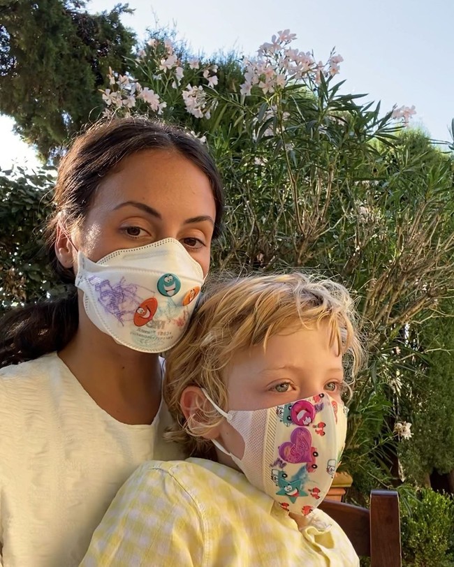 Mick Jagger dan Melanie Hamrick dikaruniai seorang putra yang lahir pada 2017 lalu. Devaraux, begitu nama putra mereka, merupakan anak ke-8 Mick.  (Foto: Instagram/@melhamrick)