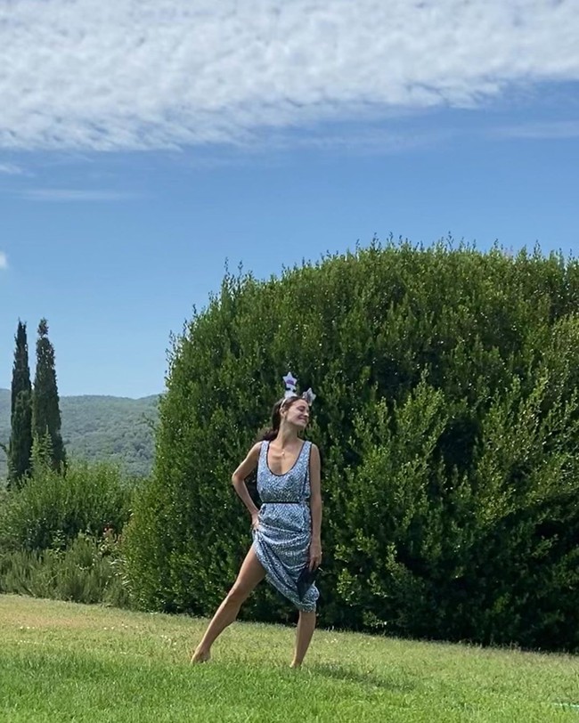 Melanie Hamrick sempat mem-posting foto dirinya ketika di Italia. Mick dikabarkan menyewa sebuah kastil di Tuscany sebagai lokasi peristirahatannya bersama keluarga. (Foto: Instagram/@melhamrick)