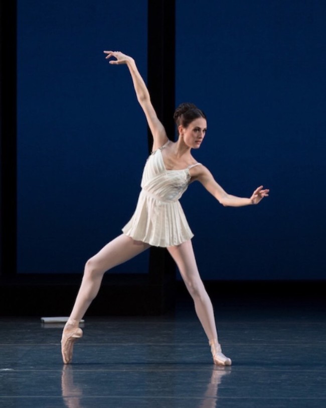 Melanie Hamrick berprofesi sebagai balerina utama di American Ballet Theater, New York City, sebelum akhirnya memutuskan untuk rehat sejenak. Kabarnya, ia ingin fokus merawat Mick Jagger yang sedang dalam masa pemulihan pascaoperasi jantung. (Foto: Instagram/@melhamrick)