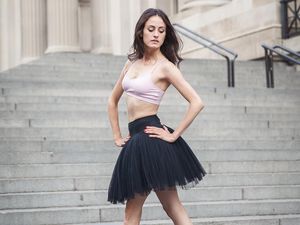 7 Potret Balerina Pacar Mick Jagger, Lebih Muda 42 Tahun