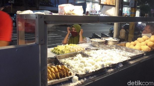 Pedagang klepon di Yogya