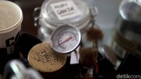 Penjualan mulai normal pasca Idul Fitri dan melonjak pada Juni hingga saat ini.