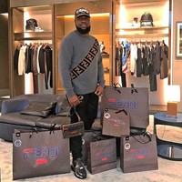 Untuk melacak keberadaan Raymond, penyelidik menggunakan media sosial untuk membantu memantaunya selama dua bulan. Foto: Instagram @hushpuppi