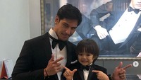 Bahkan El Barack memanggil Richard sebagai Daddy, seperti yang ditulis Jedar di instagramnya beberapa waktu lalu. Dok. Instagram/inijedar