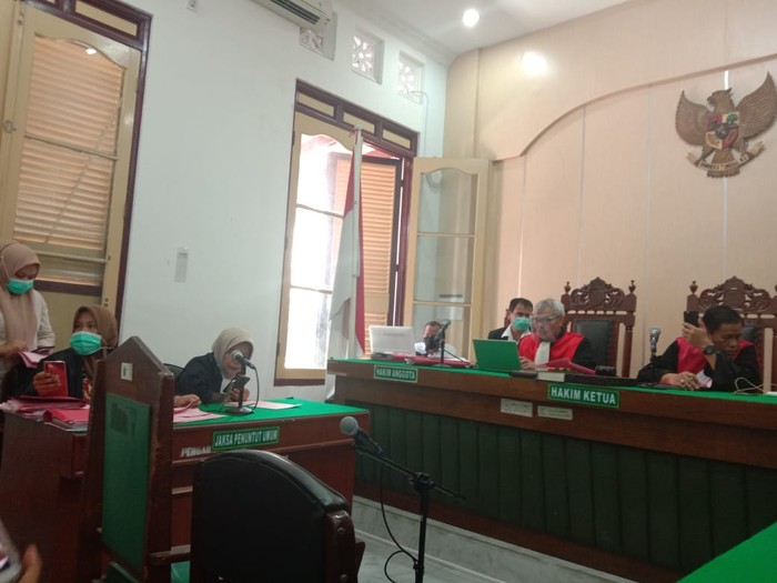Sidang kasus penyobekan-pembuangan lembaran Al-Quran di Medan (Ahmad Arfah-detikcom)