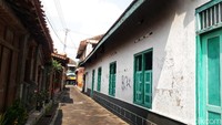 Spot ini terletak di sebelah utara Masjid Gedhe Mataram. Pengunjung dapat masuk melalui pintu utara masjid dan menelusuri gang-gang perkampungan di sana. (Kristina/detikcom)