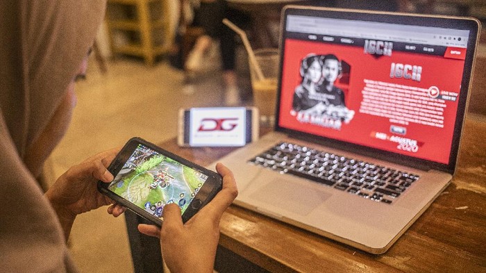 ﻿Melalui Indonesia Games Championship (IGC) yang digelar oleh Dunia Games, Telkomsel berkomitmen untuk memajukan industri mobile gaming Tanah Air.