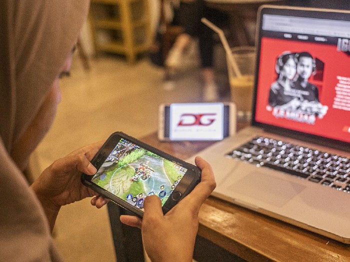﻿Melalui Indonesia Games Championship (IGC) yang digelar oleh Dunia Games, Telkomsel berkomitmen untuk memajukan industri mobile gaming Tanah Air.