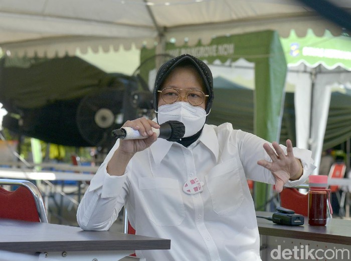Wali Kota Risma ingin membuka kembali Kebun Binantang Surabaya (KBS), setelah ditutup selama pandemi COVID-19. Namun sebelum itu, Risma ingin protokol kesehatan benar-benar diterapkan.