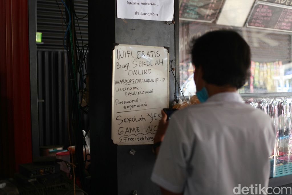 Warkop Pitulikur Sediakan Wifi dan Es Teh Gratis Khusus Pelajar Sekolah Daring