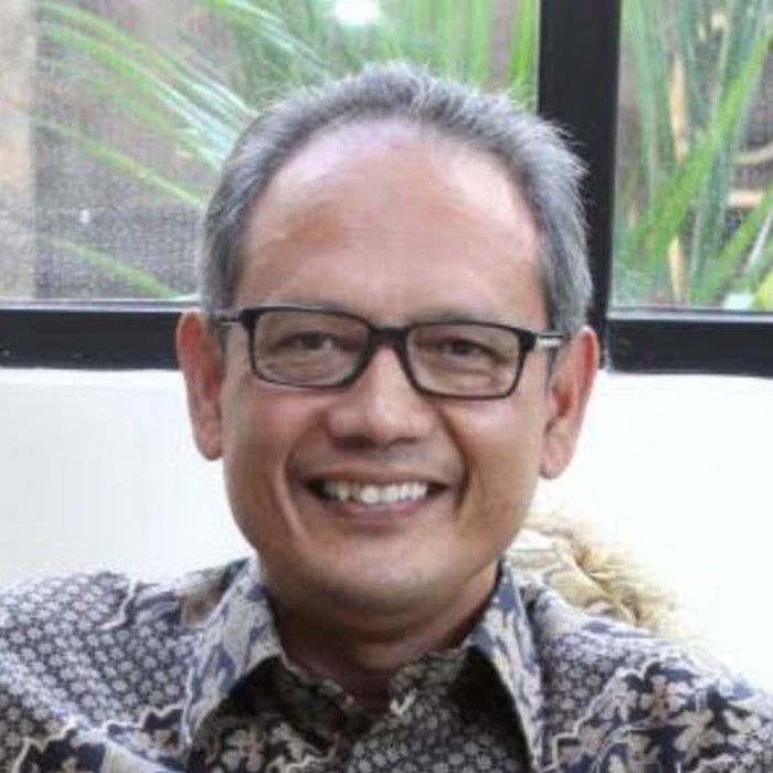 Aunur Rafiq
