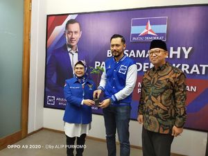 Demokrat Resmi Usung Pasangan Azizah-Ruhamaben di Pilkada Tangsel