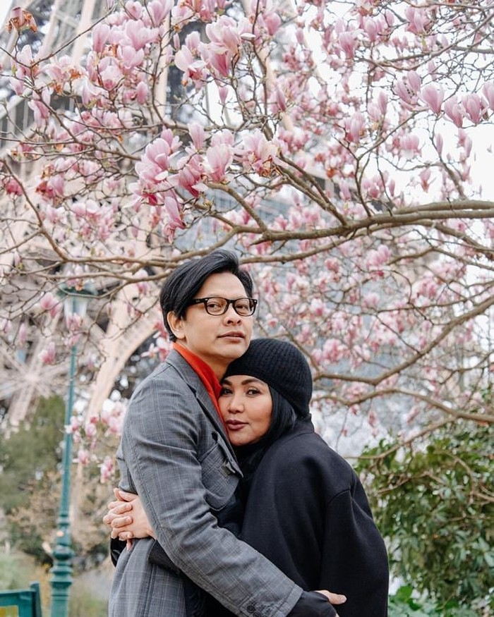 Dewi Gita dan Armand Maulana