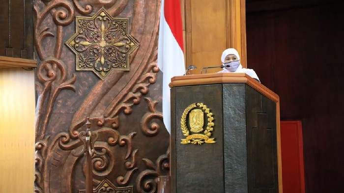 gubernur khofifah