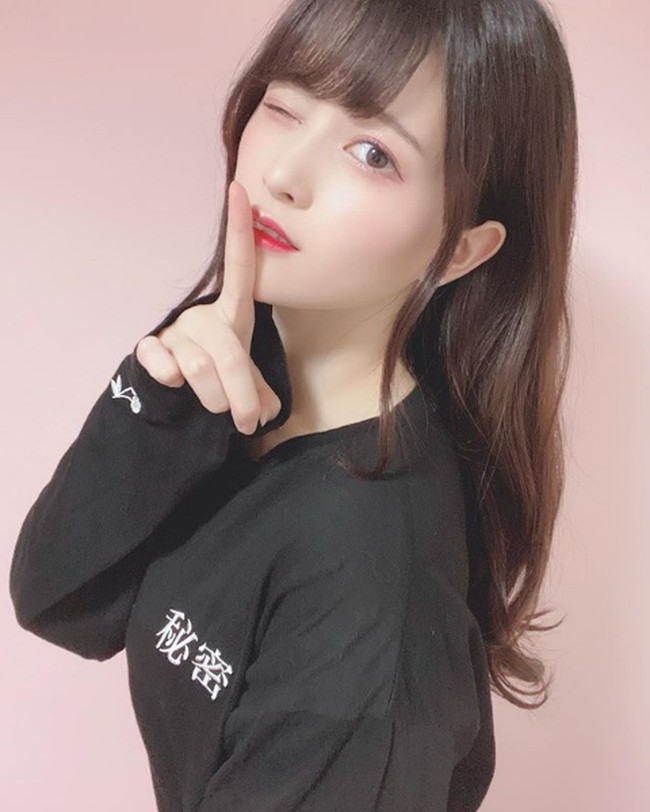 Kayoko Takita lahir di Chiba, Jepang, dan memegang posisi sebagai penyanyi dan aktris dalam grup AKB48 Team B. Ia pun mempunyai nama panggilan Kayoyon. Foto: Instagram/@kayoko_takita