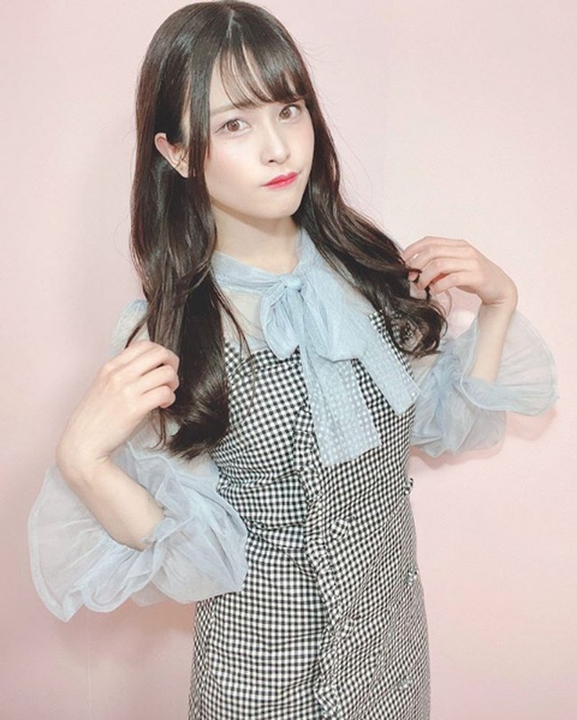 Idol Jepang satu ini memiliki perawakan yang mungil dengan tinggi badan 155 cm. Foto: Instagram/@kayoko_takita