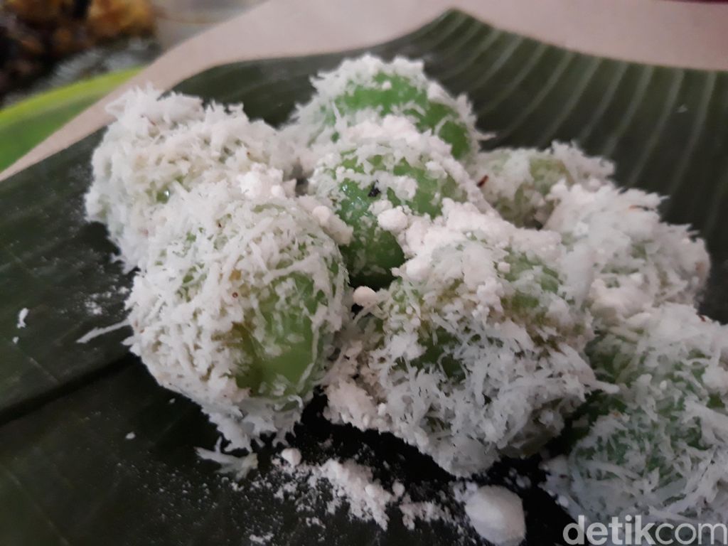 Klepon di Solo.