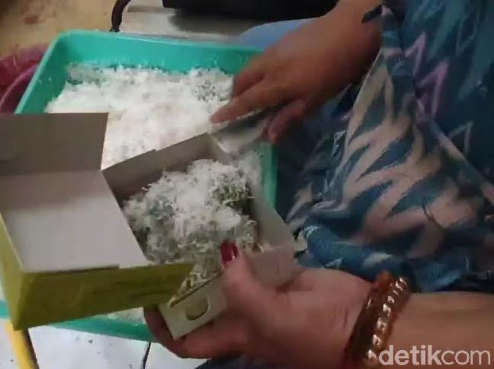 Klepon Disebut Jajanan Tak Islami, Pedagang: Apakah Dia Telanjang?