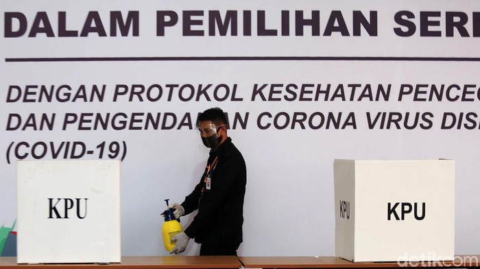 Bikin Baper Ini Momen 5 Pasangan Terviral 2020 Saat Jadi Bintang Tamu One Man Show Merdeka Com
