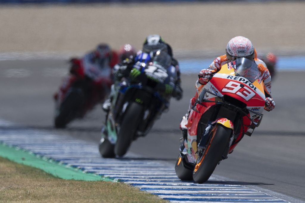 JEREZ DE LA FRONTERA, SPAIN - JULY 19: Marc Marquez of Spain and Repsol Honda Team  leads the field during the MotoGP race during the MotoGP of Spain - Race at Circuito de Jerez on July 19, 2020 in Jerez de la Frontera, Spain. (Photo by Mirco Lazzari gp/Getty Images)