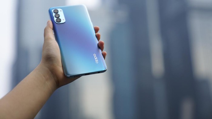 OPPO Reno4