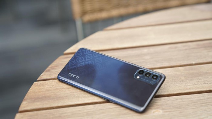 OPPO Reno4