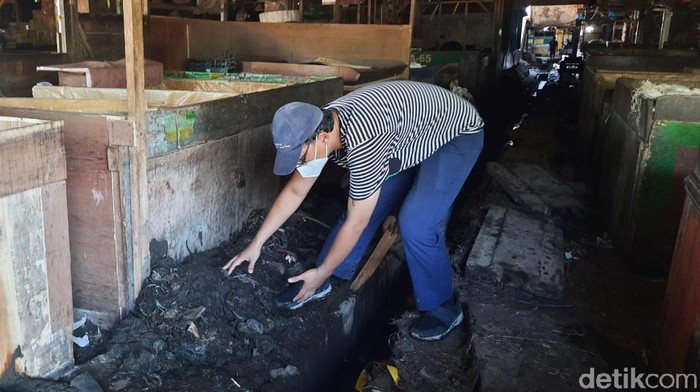Pasar Keputran Mulai Kerja Bakti, Tapi Tidak Ada Pedagang yang Ikut